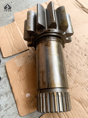 Van de de Schommelingspignon van de hydraulische Pompaandrijving Schacht 12 Tanden 28 Sleutelsyc135 Graafwerktuig